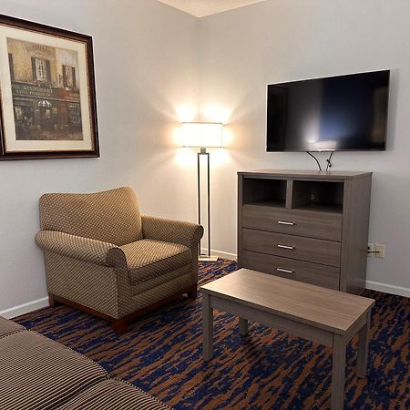 Hotel Baymont By Wyndham Indianapolis Northwest Esterno foto