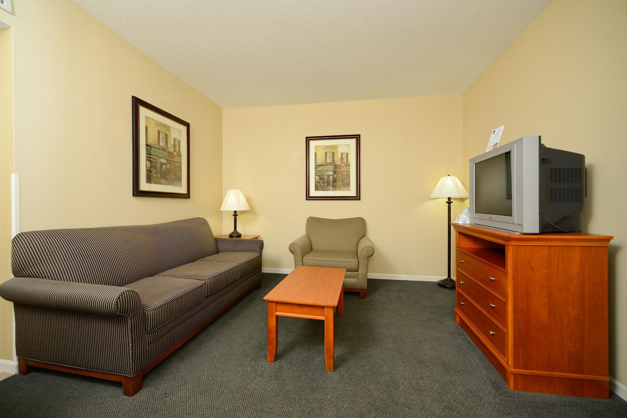 Hotel Baymont By Wyndham Indianapolis Northwest Esterno foto