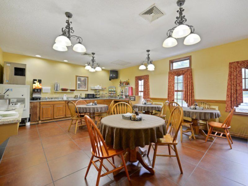 Hotel Baymont By Wyndham Indianapolis Northwest Esterno foto