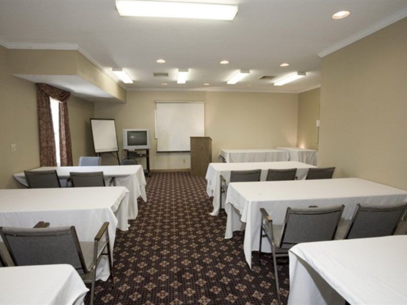 Hotel Baymont By Wyndham Indianapolis Northwest Esterno foto